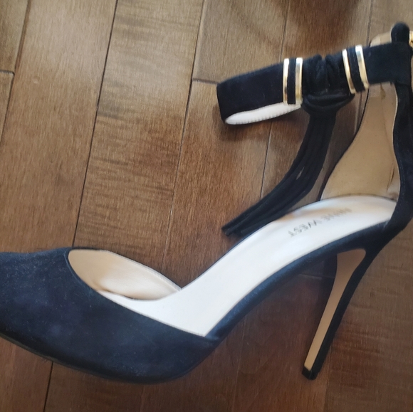 ❌❌ SOLD❌❌Nine west heel shoes - Picture 5 of 5